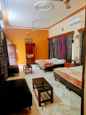 Shantiniketan 4BHK Comfortable Family Stay in Ayodhya